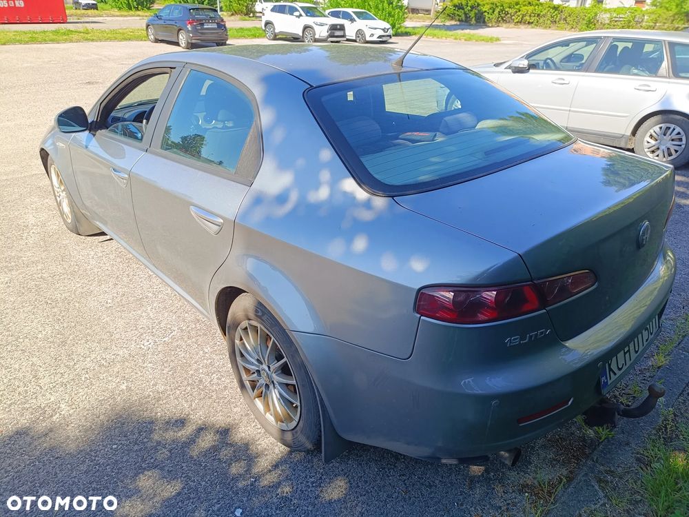 Alfa Romeo 159 1.9JTDM ti - 6