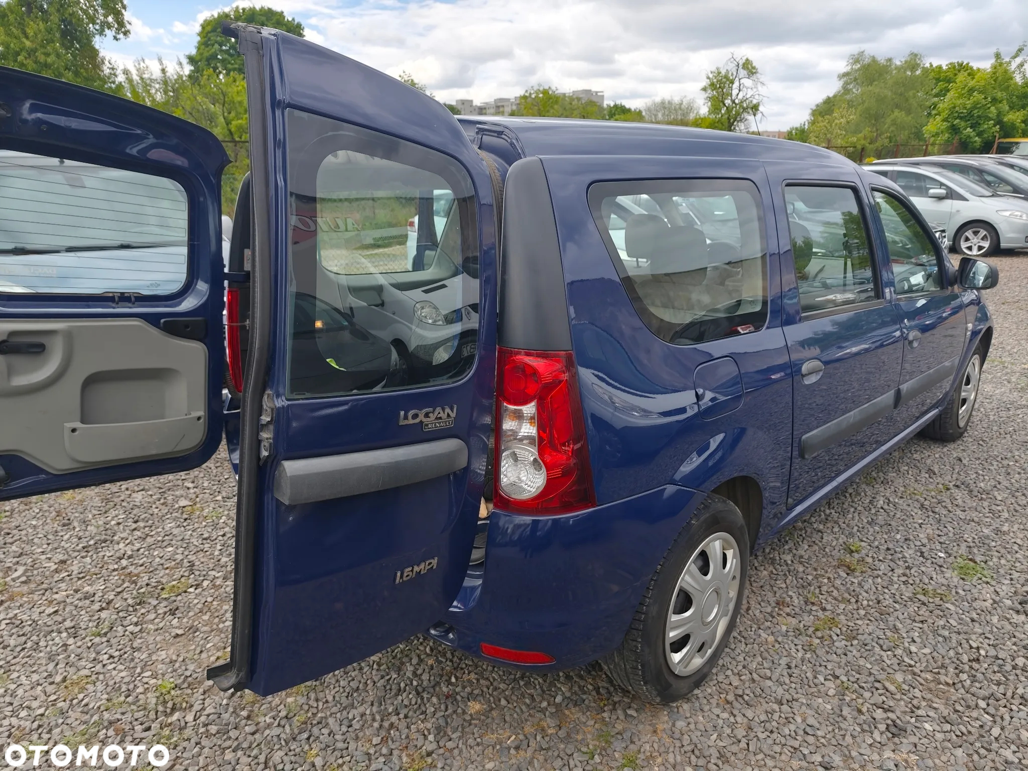 Dacia Logan MCV 1.6 Ambiance - 3