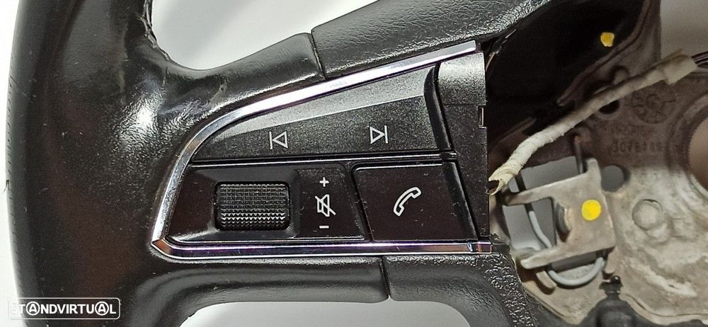 VOLANTE SEAT LEON (5F1) REFERENCE - 6