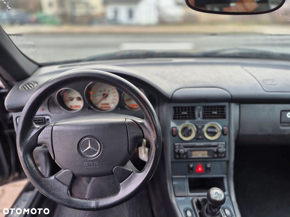 Mercedes-Benz SLK - 7