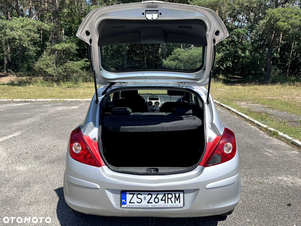 Opel Corsa - 8
