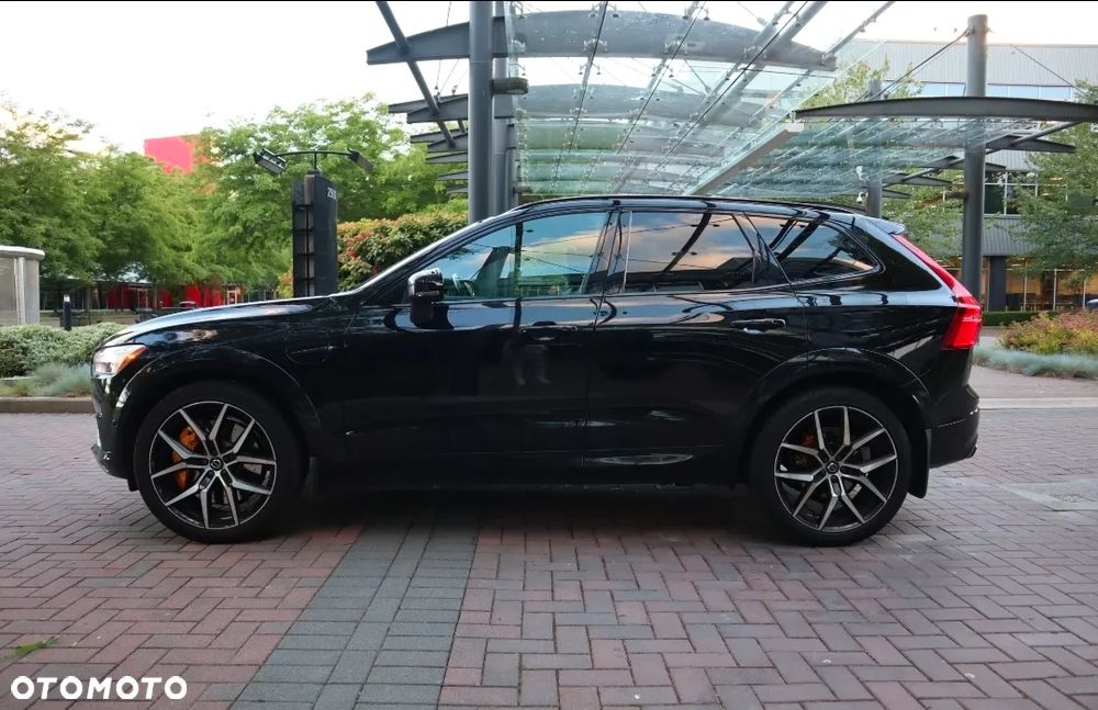 Volvo XC 60 T8 AWD Plug-In Hybrid Polestar Engineered - 4