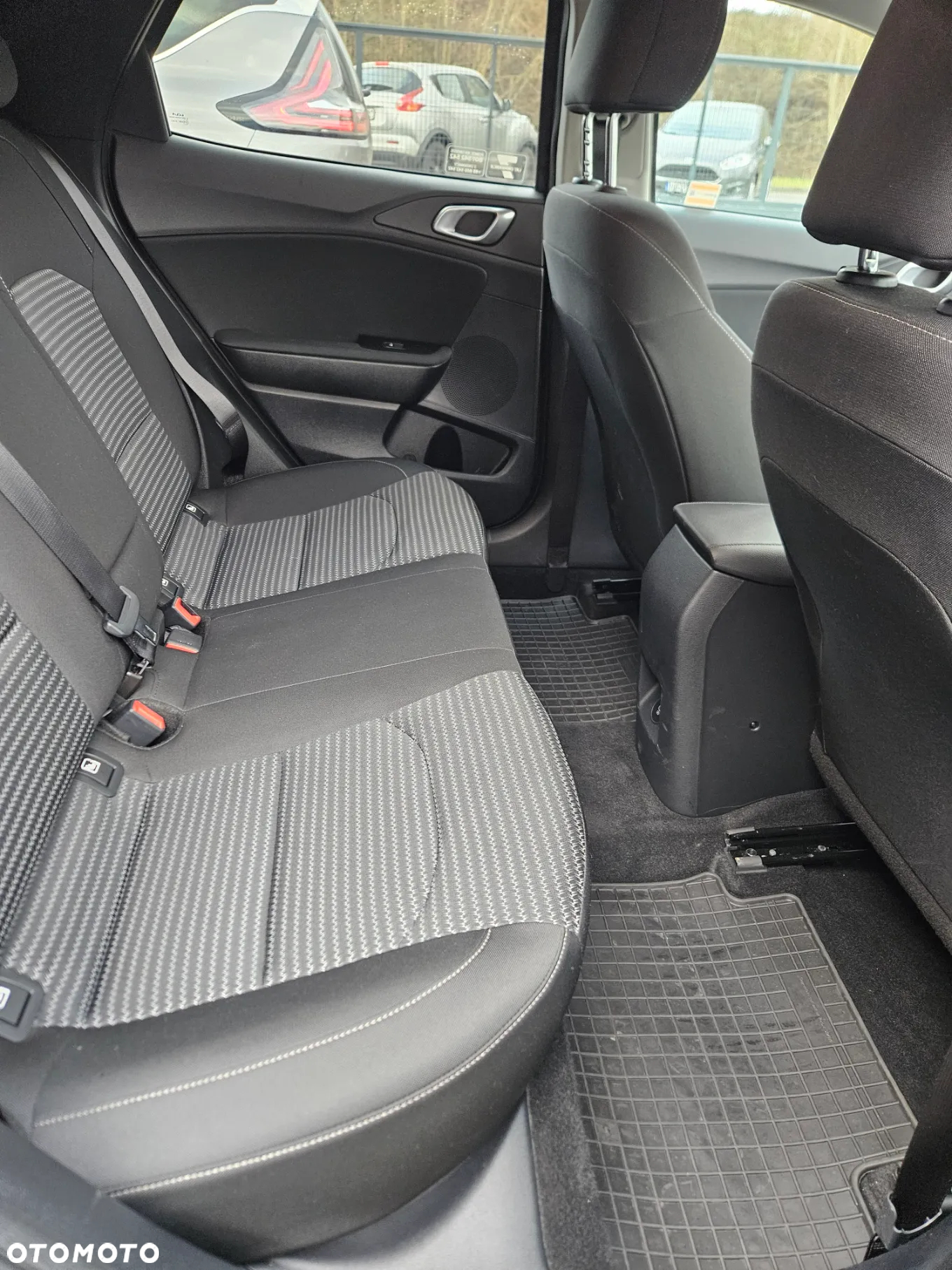 Kia XCeed 1.5 T-GDI M DCT - 13