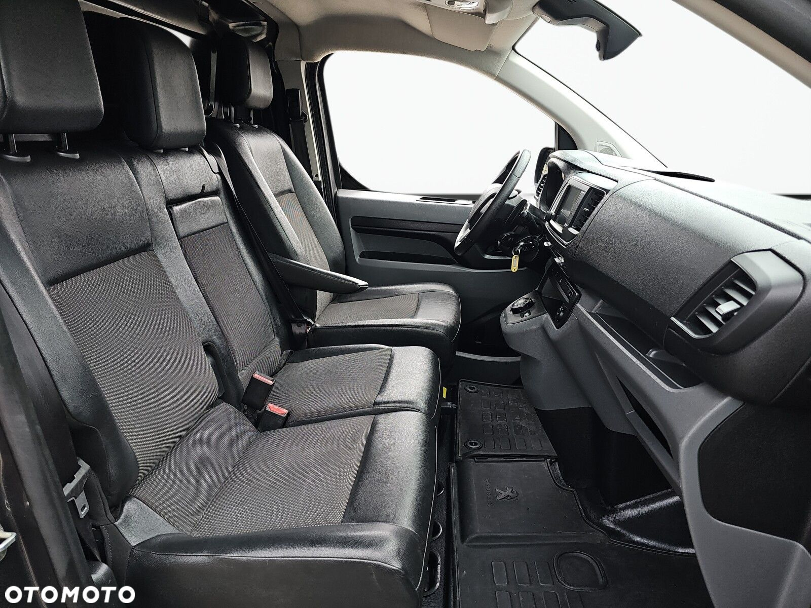 Peugeot expert - 16