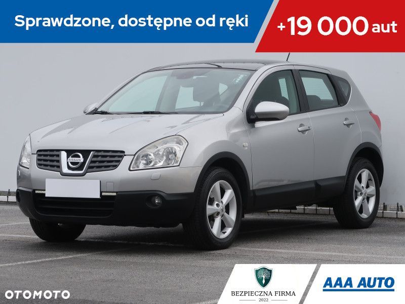 Nissan Qashqai - 1