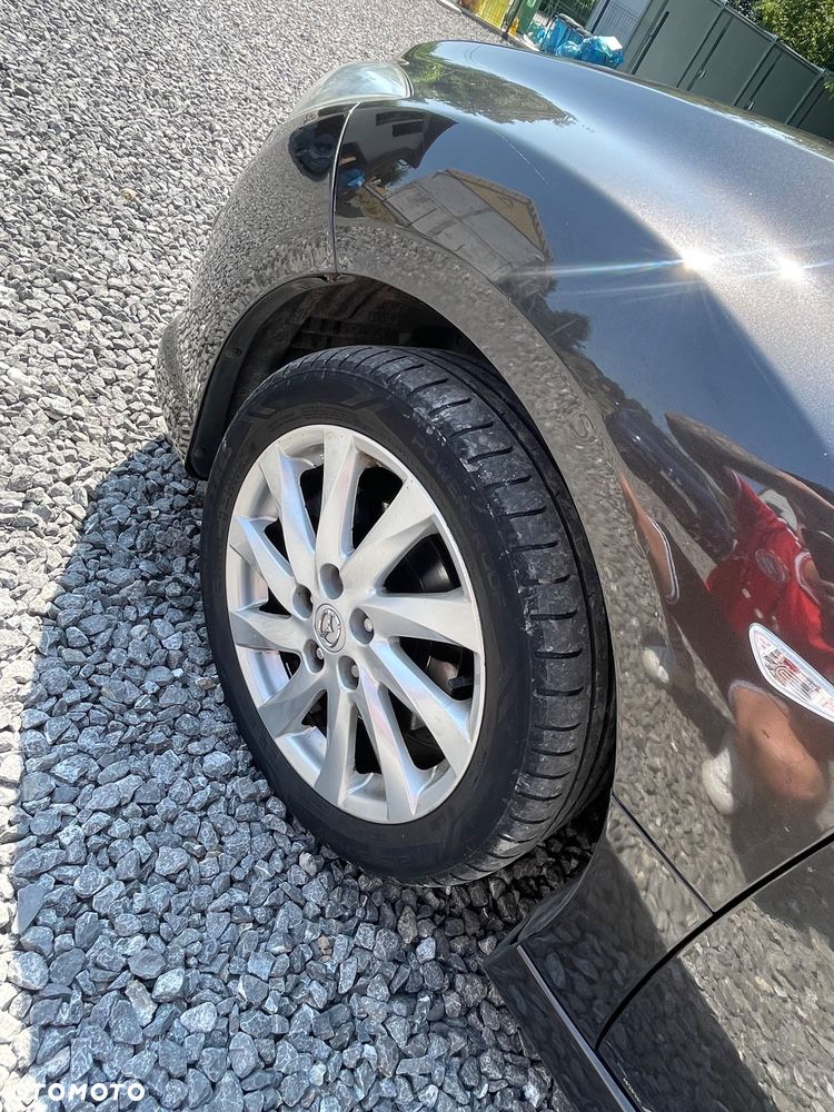 Mazda 6 2.0 Exclusive + - 16