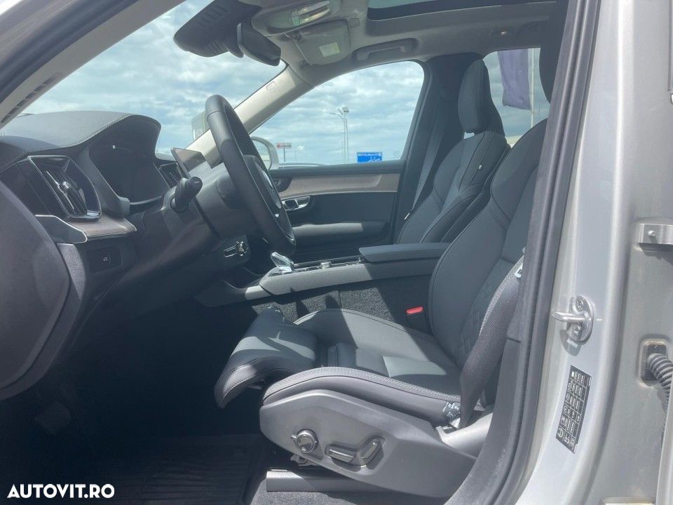 Volvo XC 90 B5 AWD MHEV Ultra Bright - 13