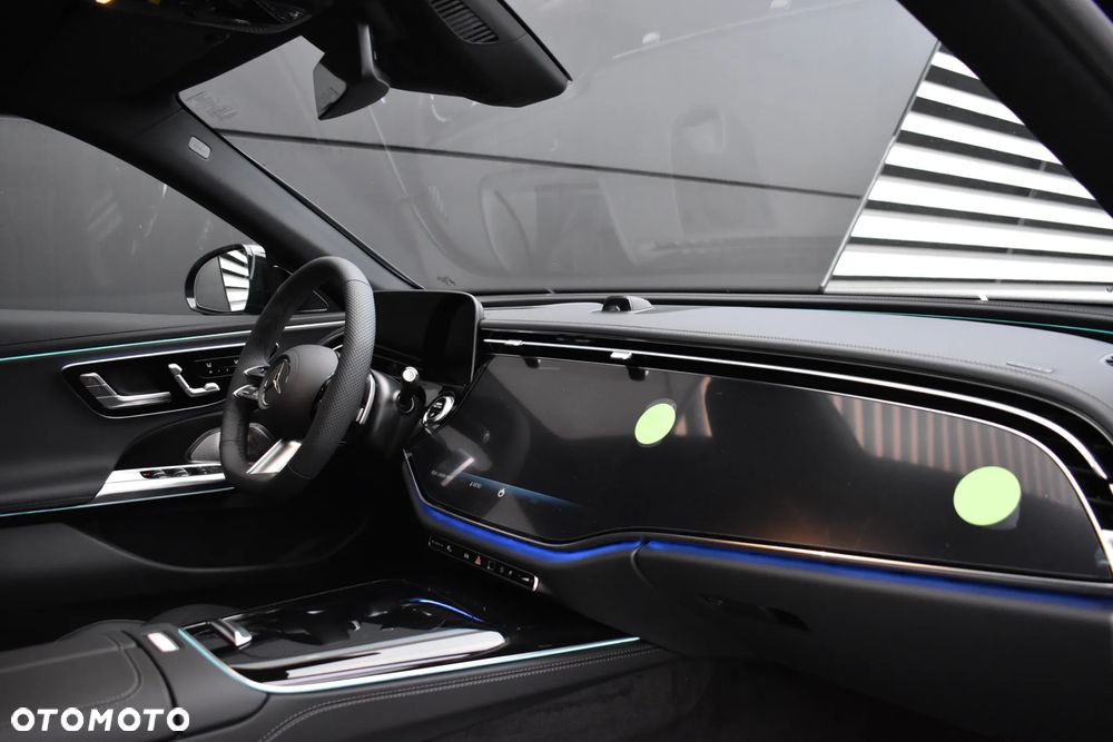 Mercedes-Benz Klasa E - 18