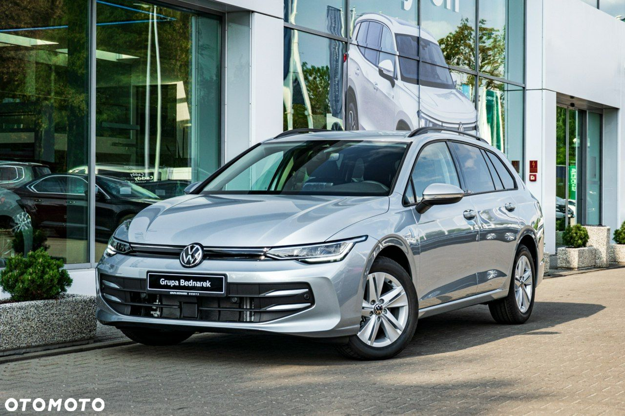 Volkswagen Golf - 2
