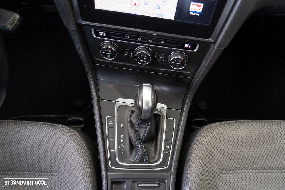 VW e-Golf Standard - 35