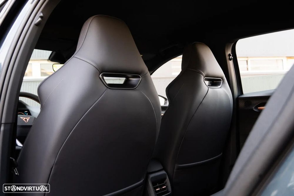 Cupra Raval 55 kWh Dynamic - 28