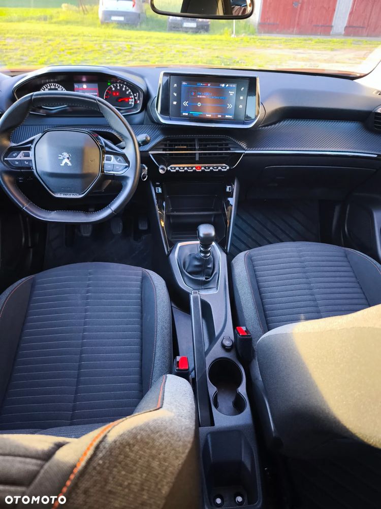Peugeot 2008 BlueHDi 100 Active - 11