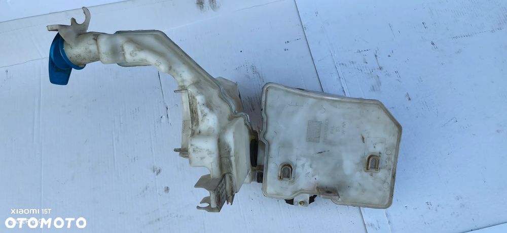 Zbiornik spryskiwaczy VW passat b6 Xenon kompletny - 4