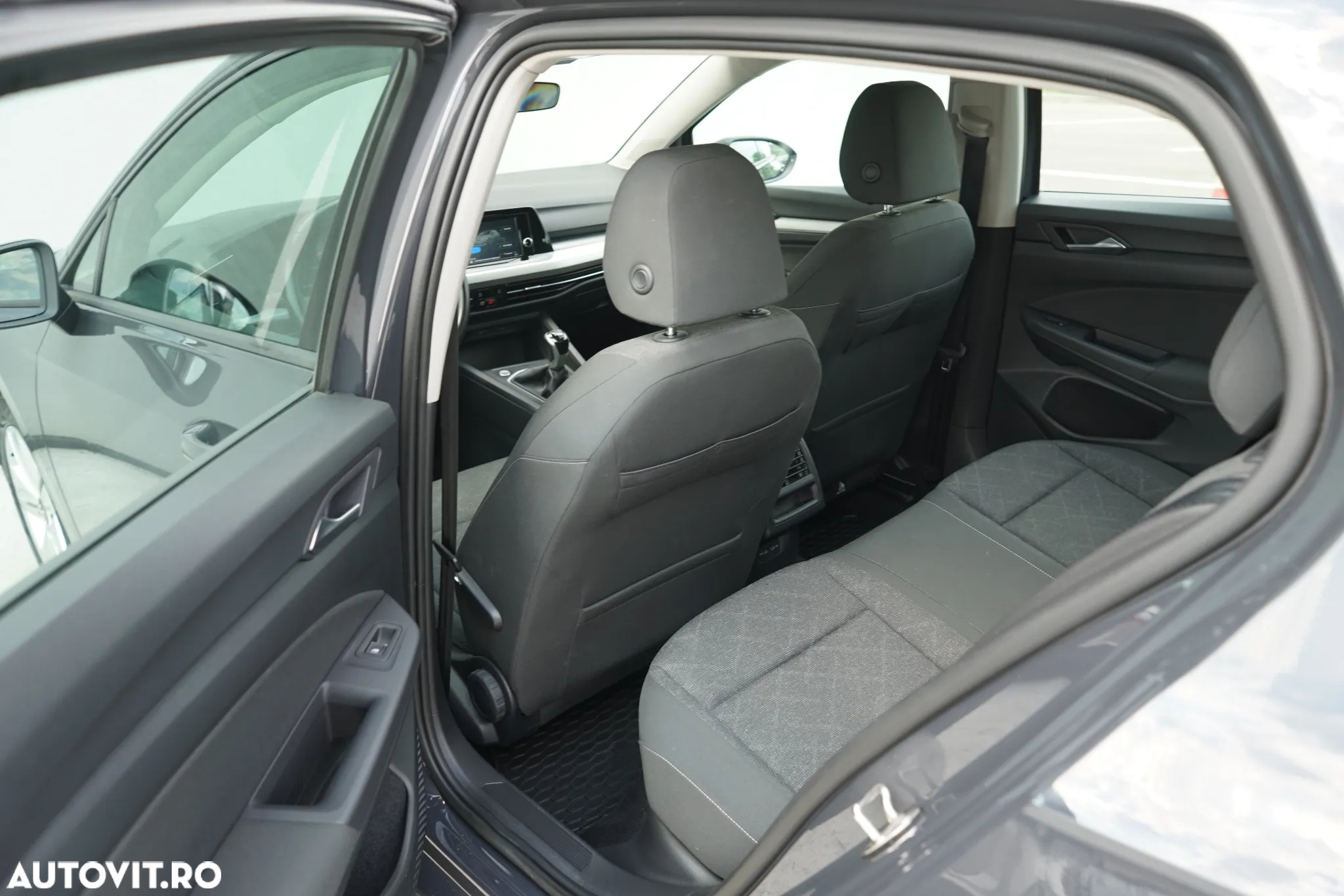 Volkswagen Golf 1.0 TSI Life - 26