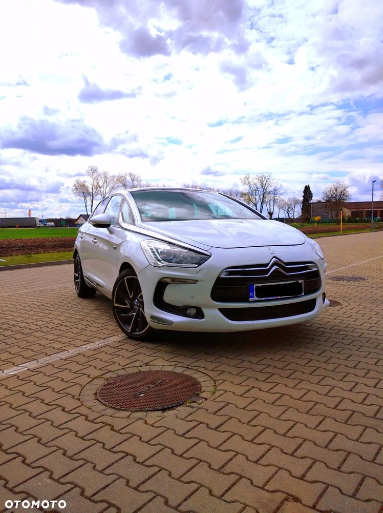 Citroën DS5 2.0 HDi Hybrid4 SoChic MCP - 10