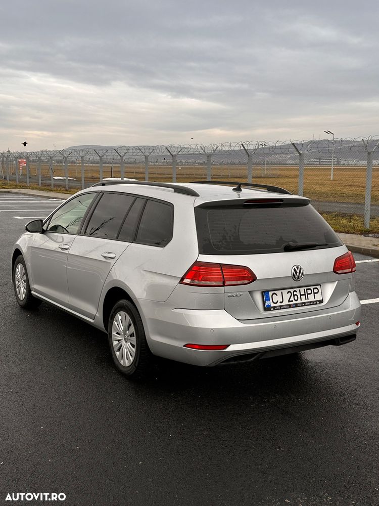 Volkswagen Golf 1.6 TDI (BlueMotion Technology) Comfortline - 9