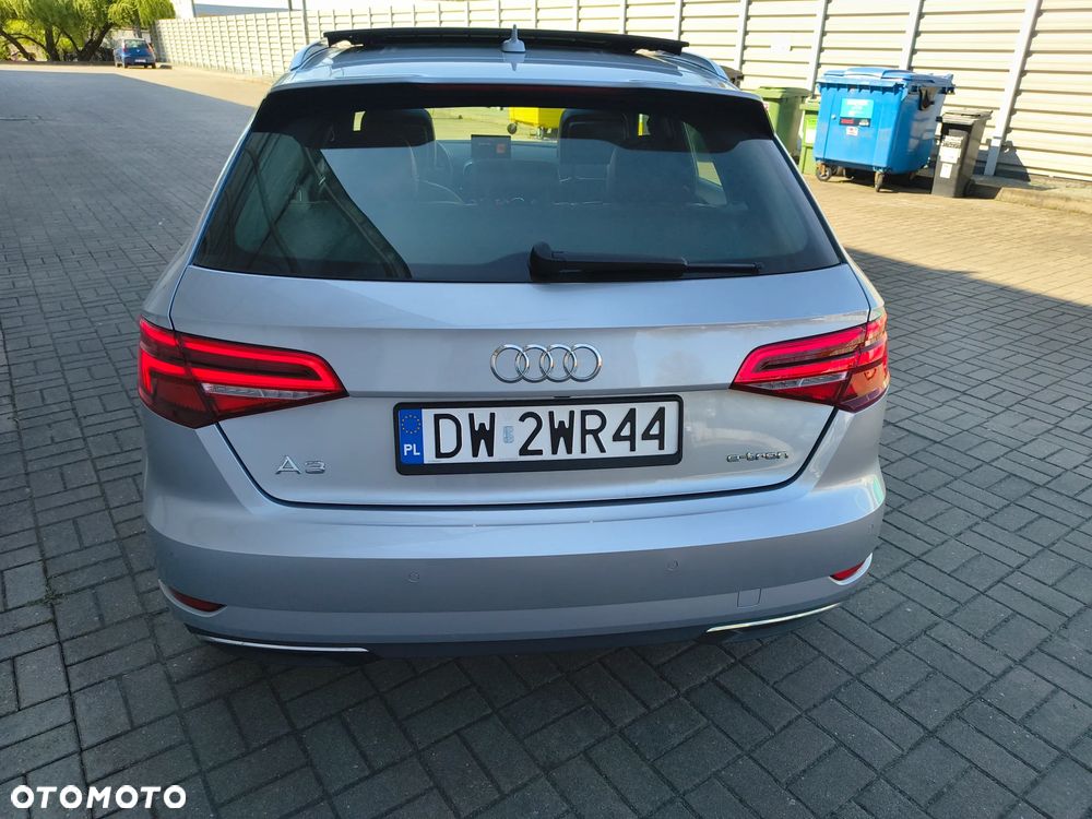 Audi A3 Sportback 1.4 TFSI e-tron design - 6