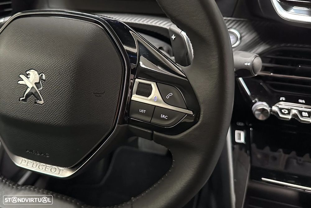 Peugeot 2008 PureTech 130 EAT8 Allure Pack - 40