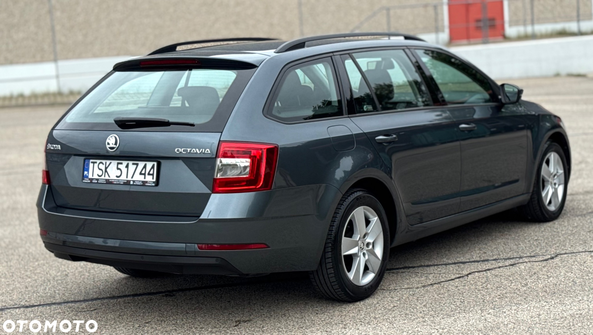Skoda Octavia 1.6 TDI Business - 4