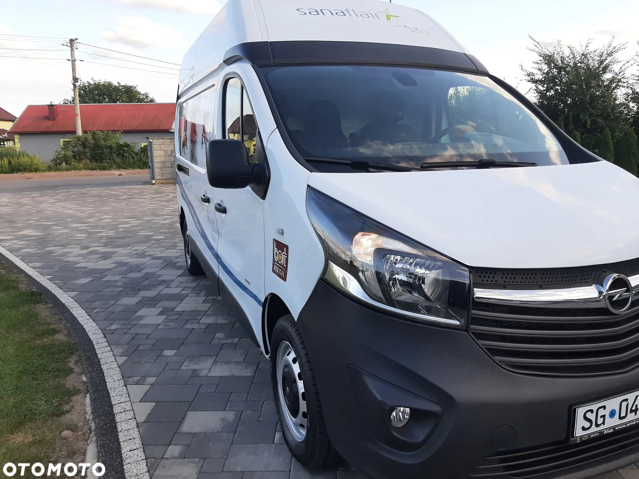 Opel Vivaro - 17