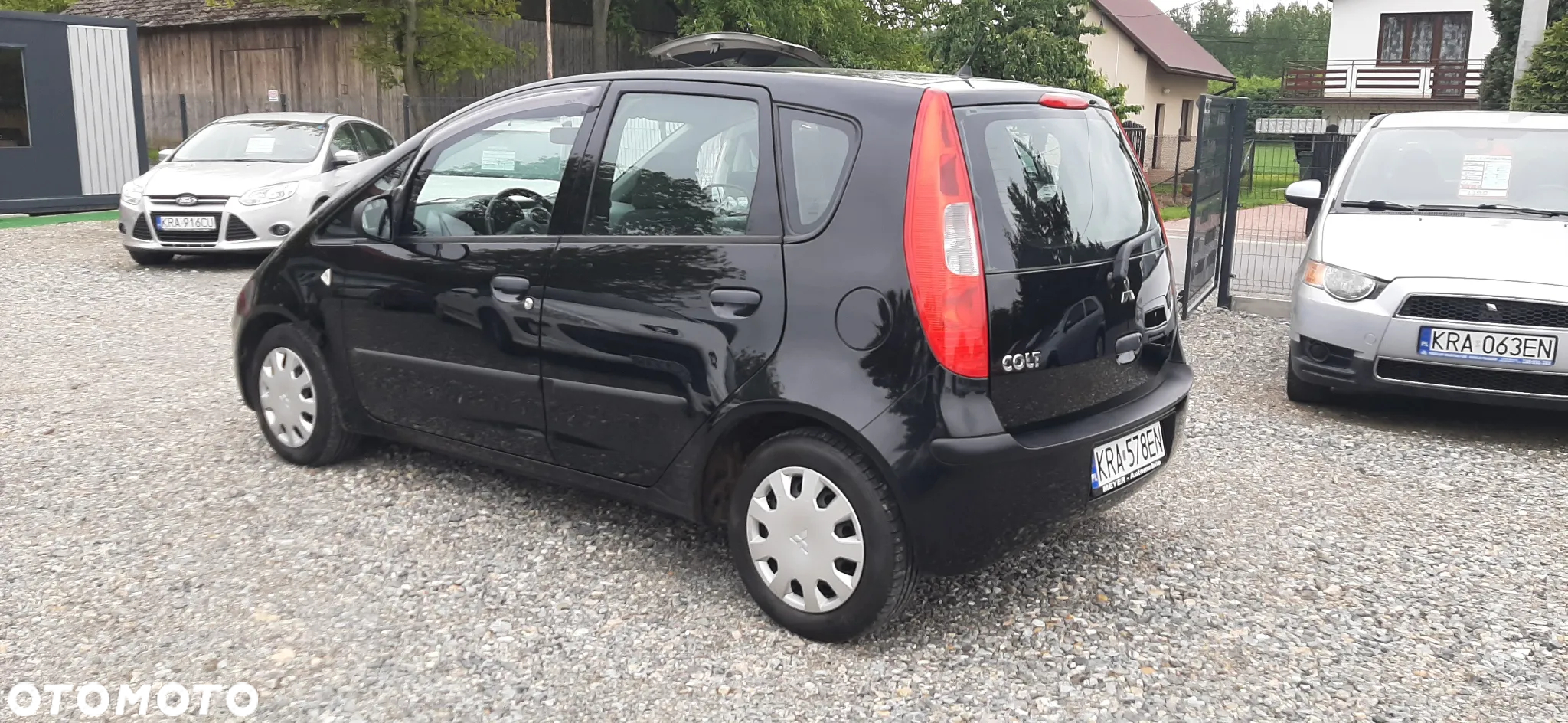Mitsubishi Colt - 18