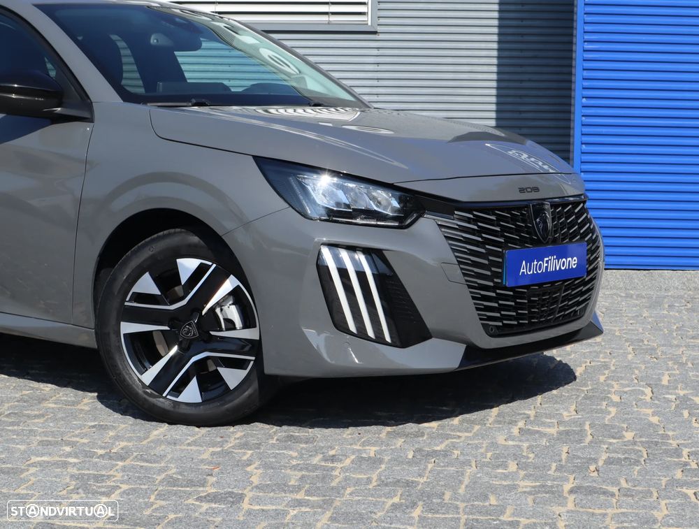 Peugeot 208 1.2 Hybrid Allure e-DCS6 - 8