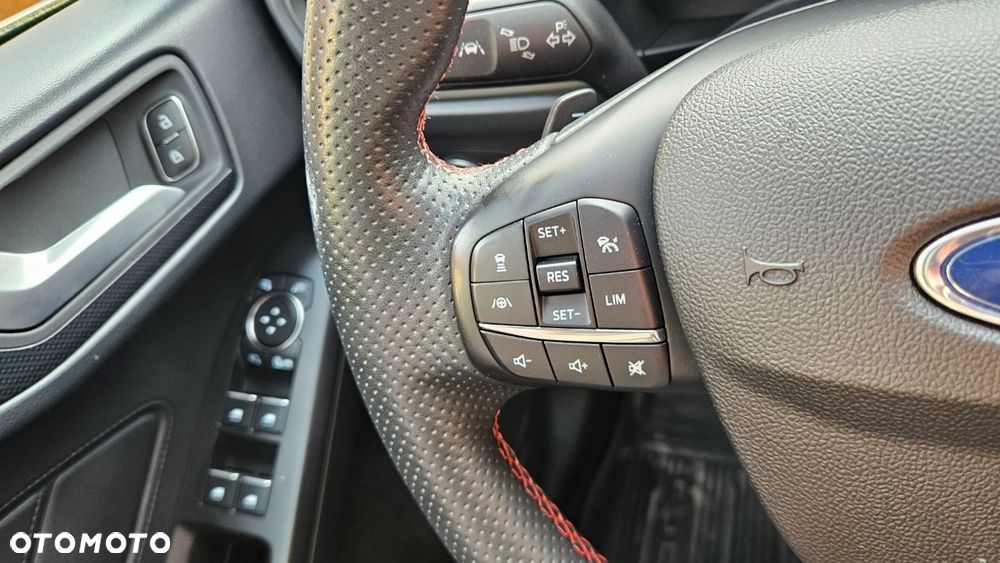 Ford Focus - 26