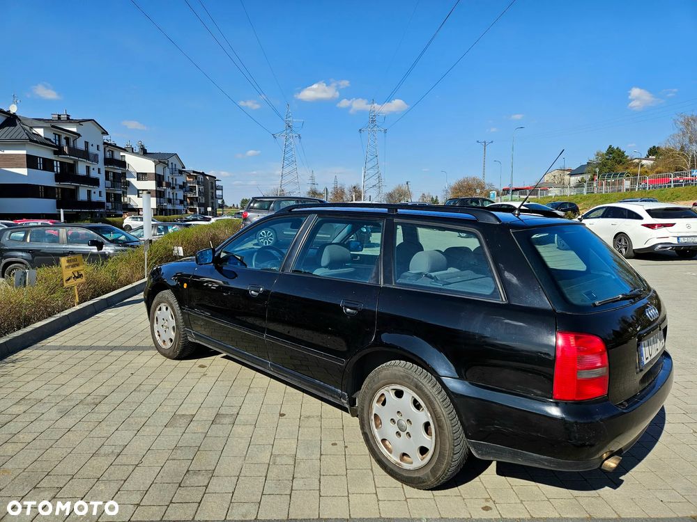 Audi A4 Avant - 2