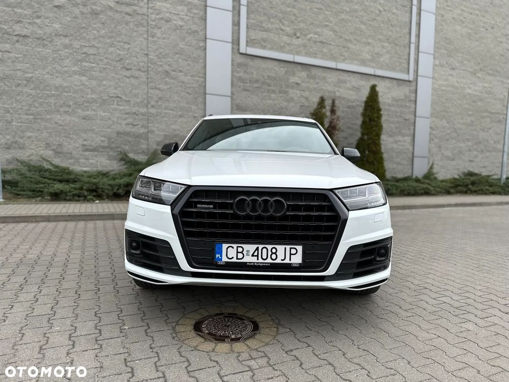Audi Q7 - 8