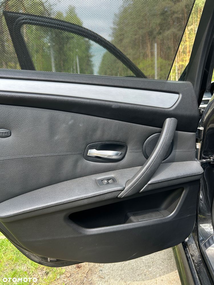 BMW Seria 5 530i xDrive Edition Exclusive - 27