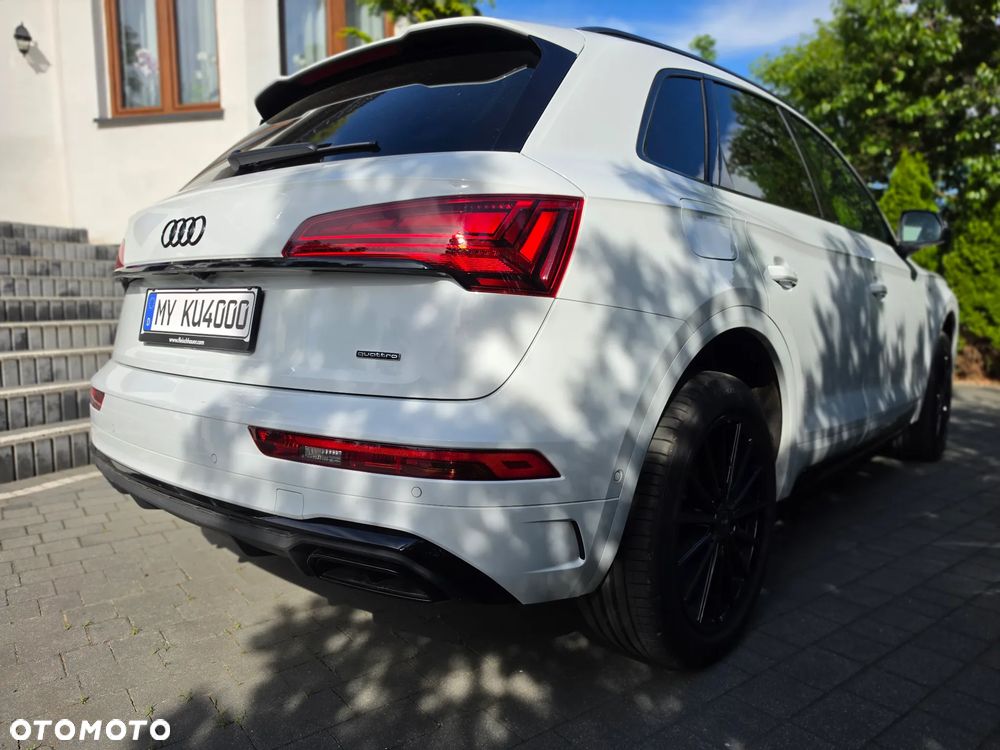 Audi Q5 50 TFSIe quattro S tronic S line business - 26