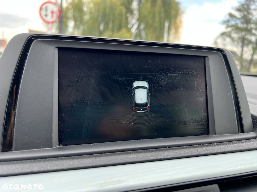 BMW Seria 1 118i M Sport Shadow - 22