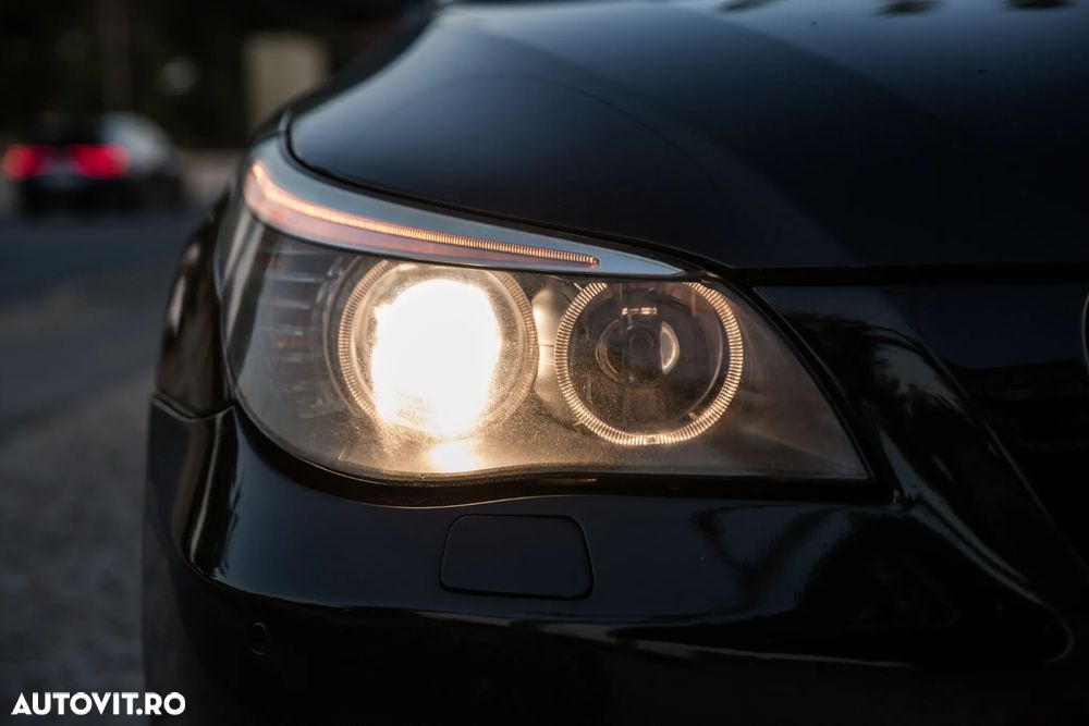 BMW Seria 5 - 12