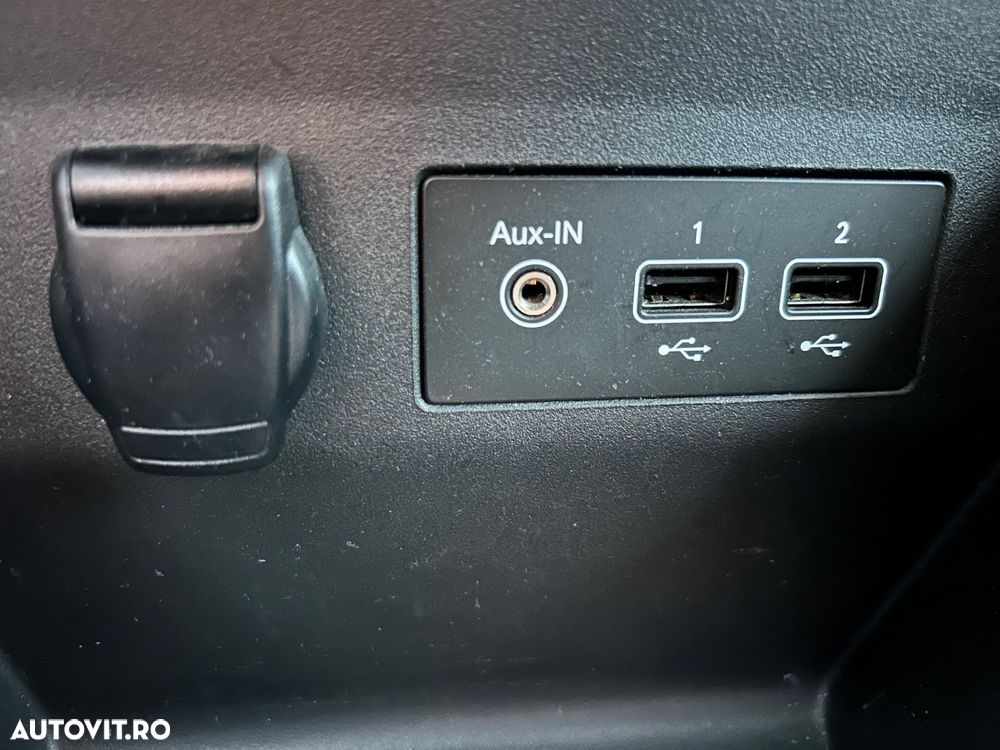 Renault Clio - 15