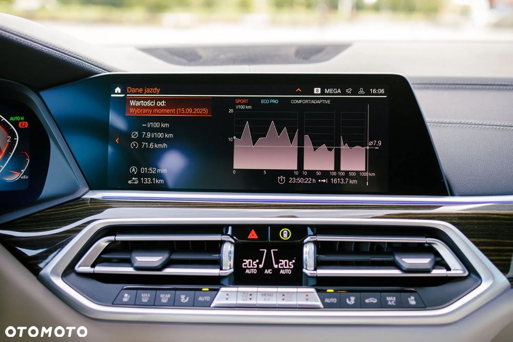 BMW X5 xDrive25d - 23