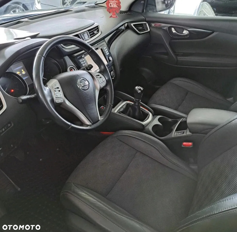 Nissan Qashqai 1.2 DIG-T Tekna - 2