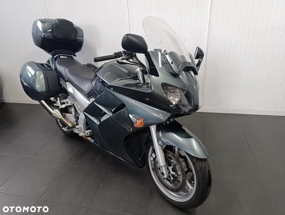Yamaha FJR - 19