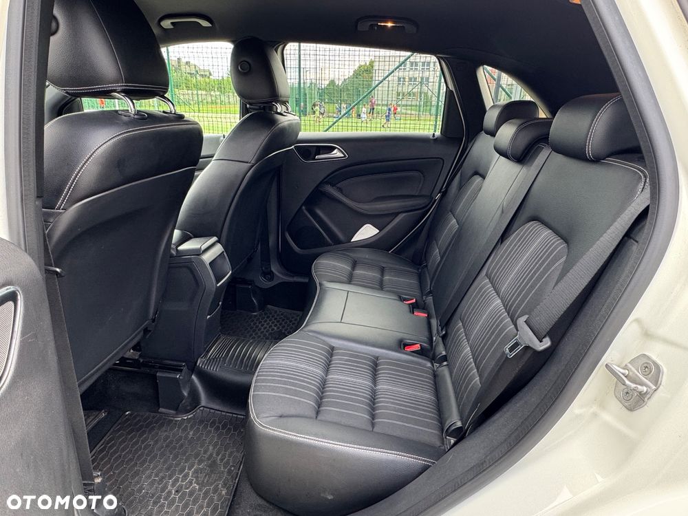 Mercedes-Benz Klasa B 180 - 9