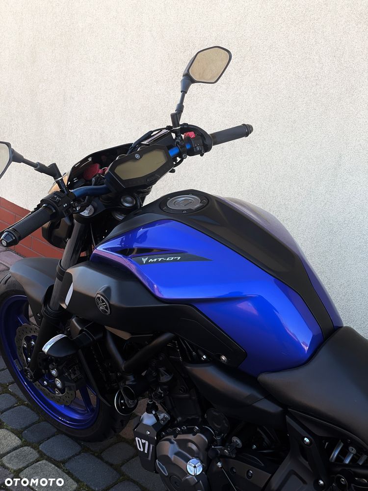Yamaha MT - 21