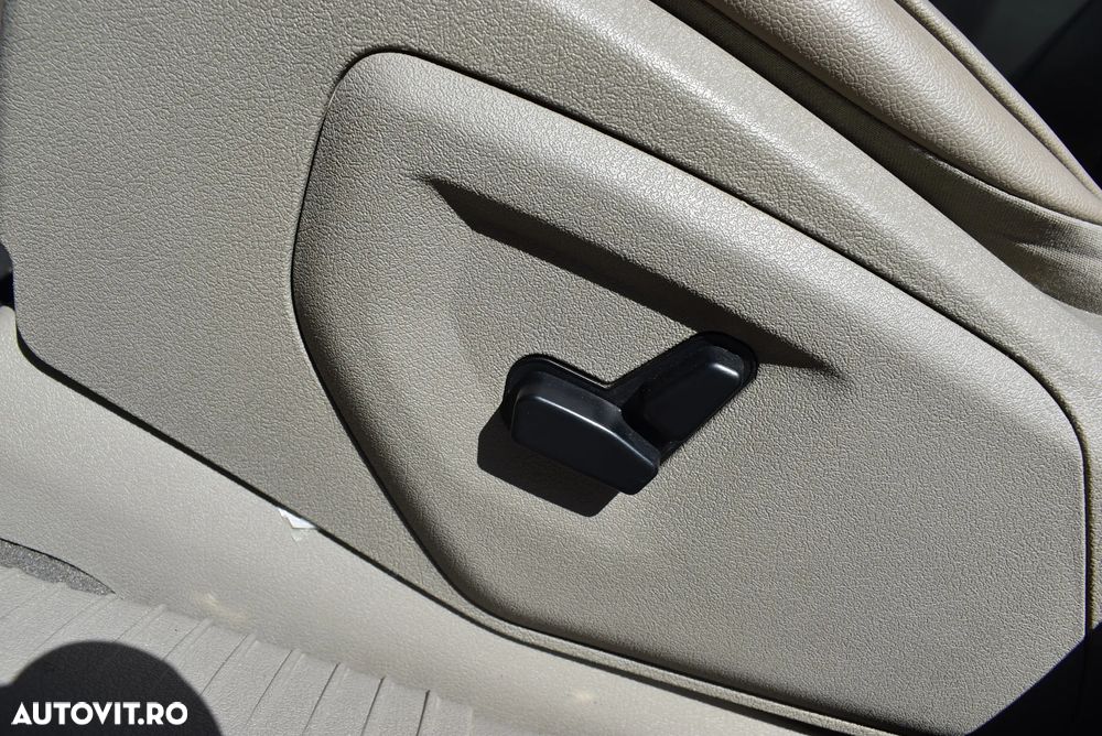 Jeep Grand Cherokee - 17