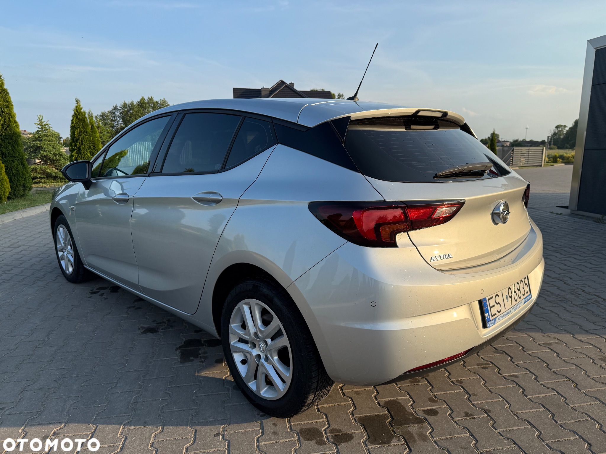 Opel Astra 1.2 Turbo - 5