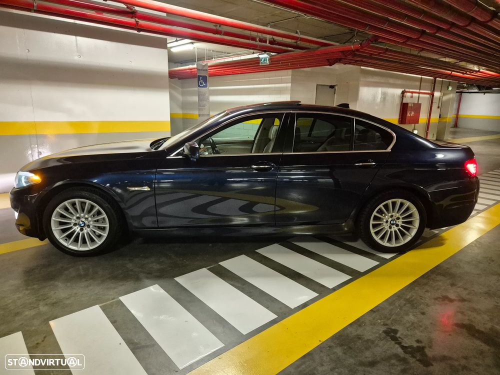 BMW 525 d Line Luxury Auto - 3