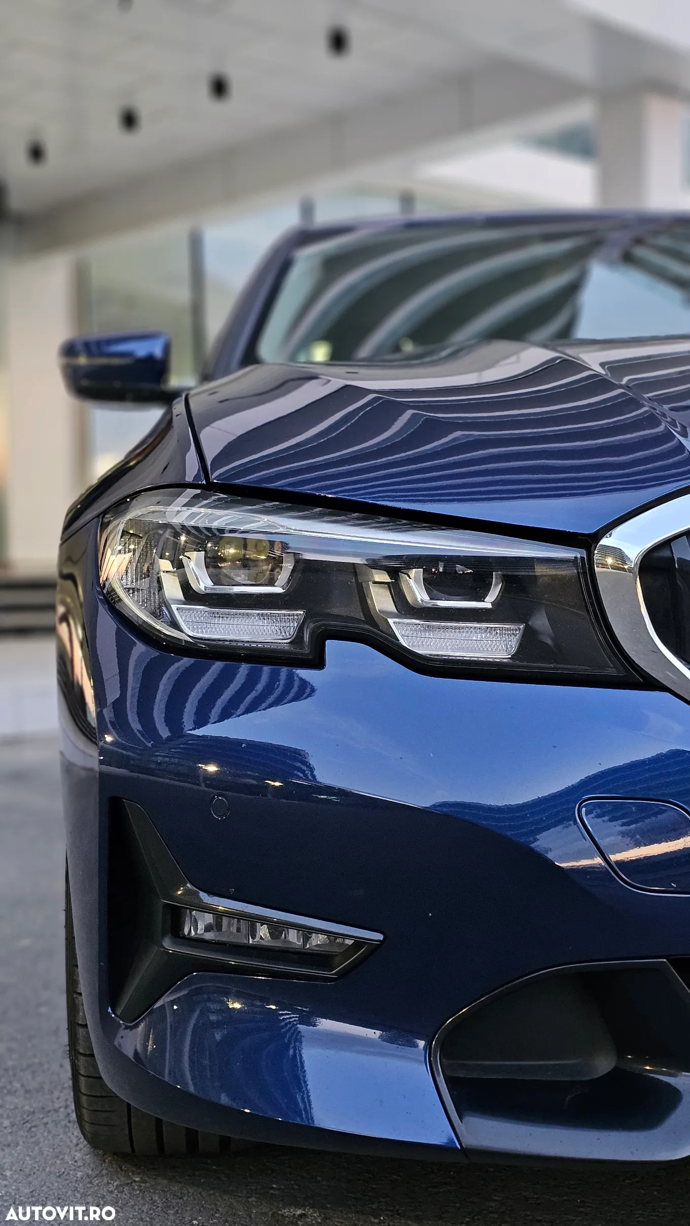 BMW Seria 3 320i AT - 12