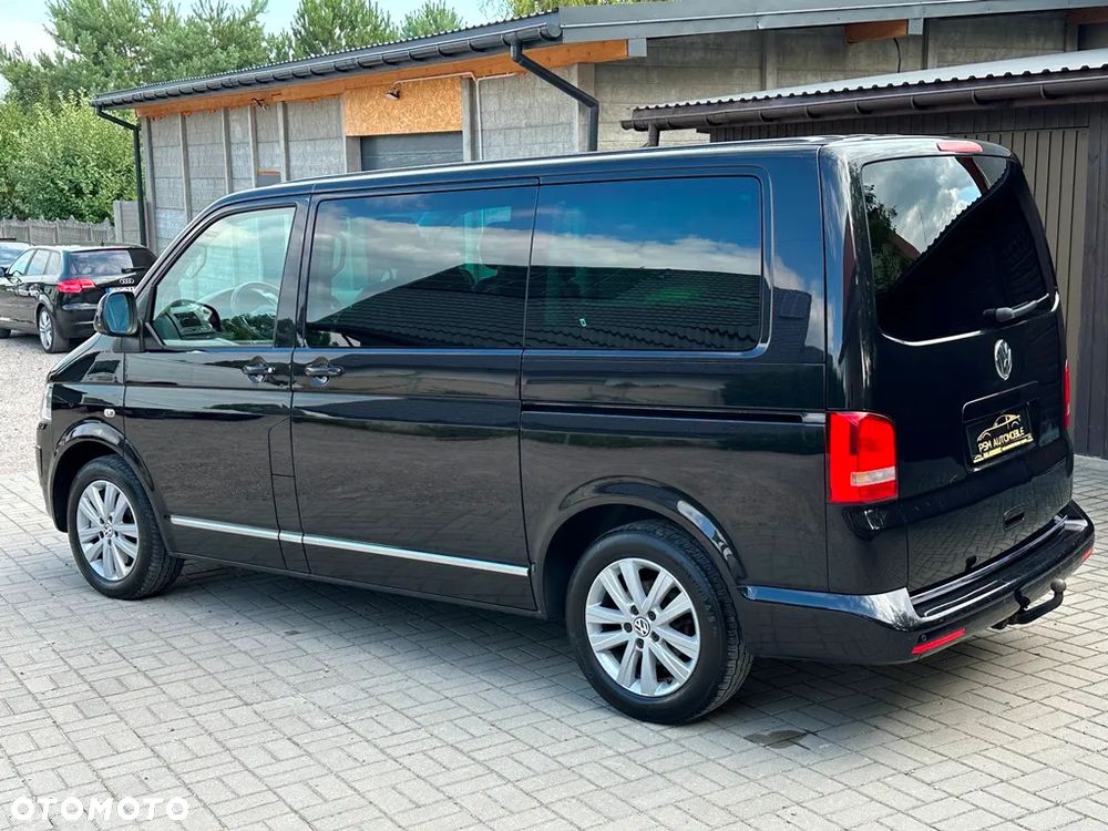 Volkswagen Multivan - 13