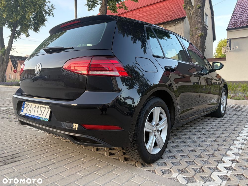 Volkswagen Golf 1.6 TDI (BlueMotion Technology) Trendline - 4