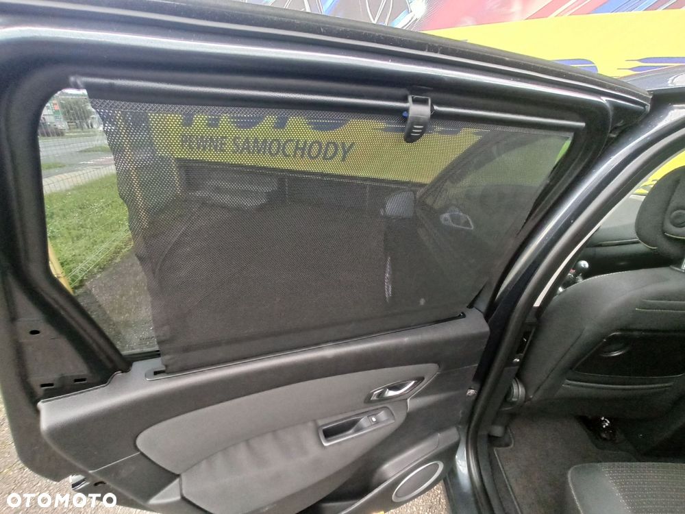 Renault Grand Scenic - 14