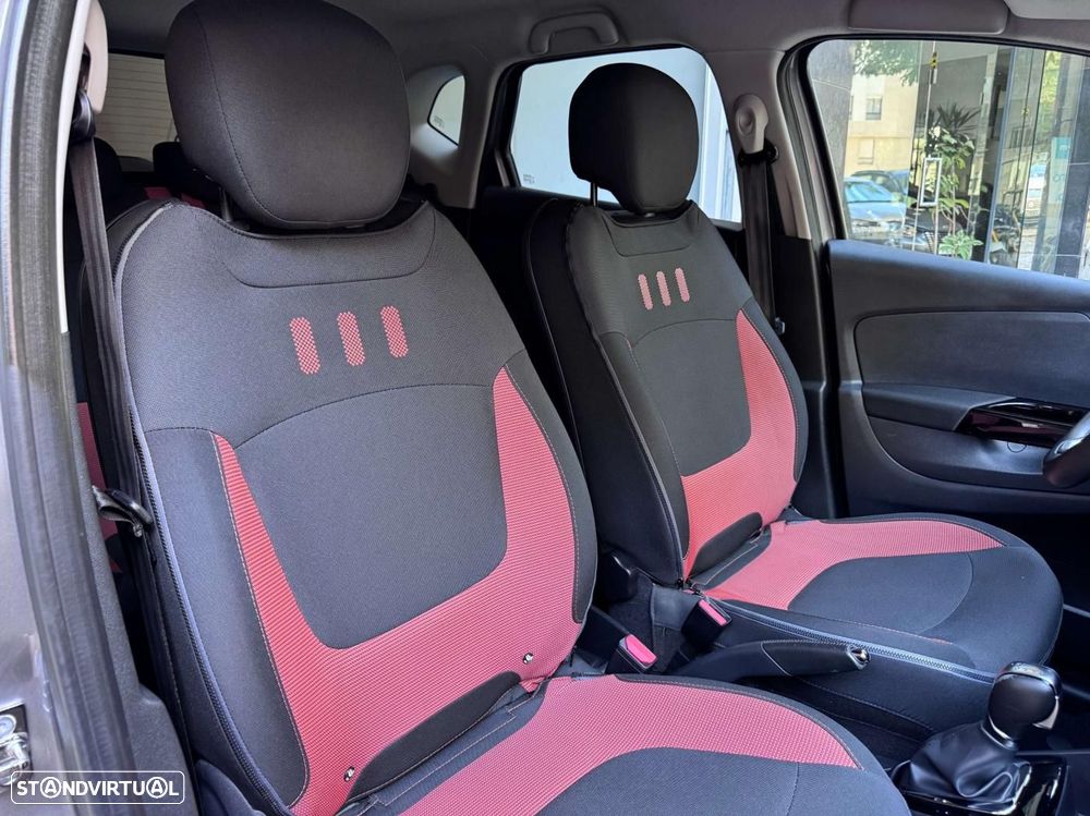 Renault Captur - 16