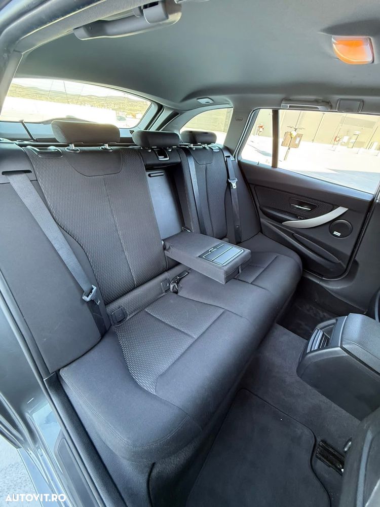 BMW Seria 3 318d Blue Performance Luxury Line - 9