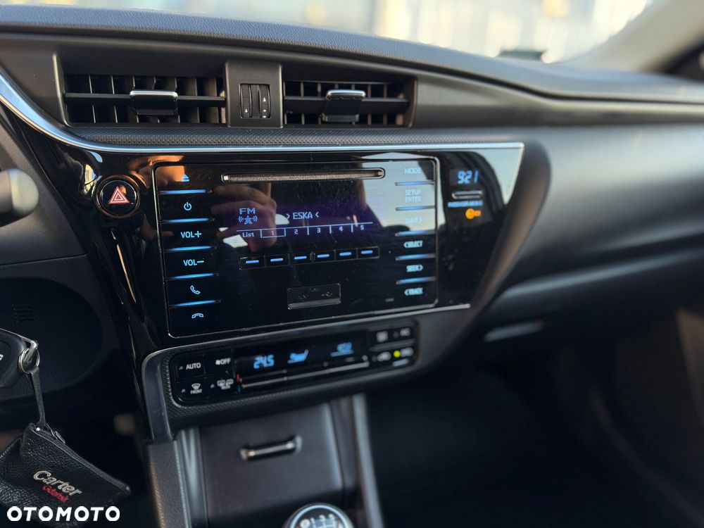 Toyota Auris 1.33 VVT-i Comfort - 15