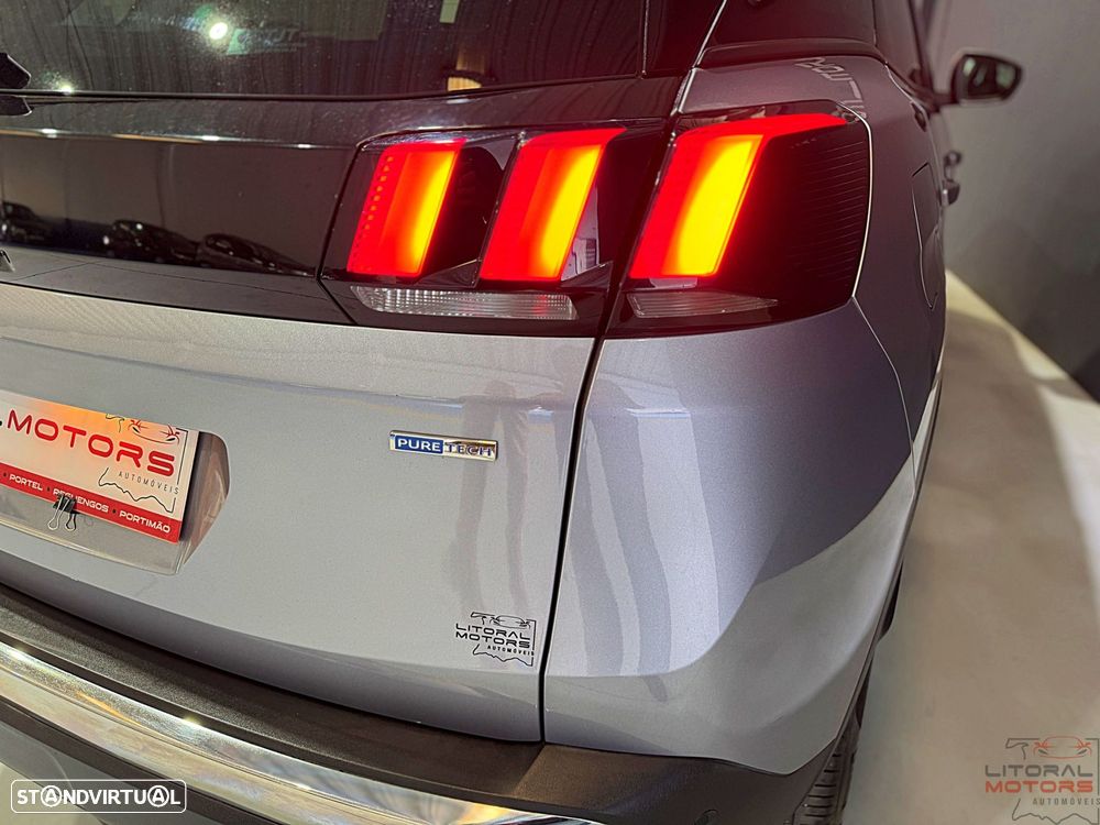 Peugeot 3008 1.2 PureTech Allure EAT6 - 12